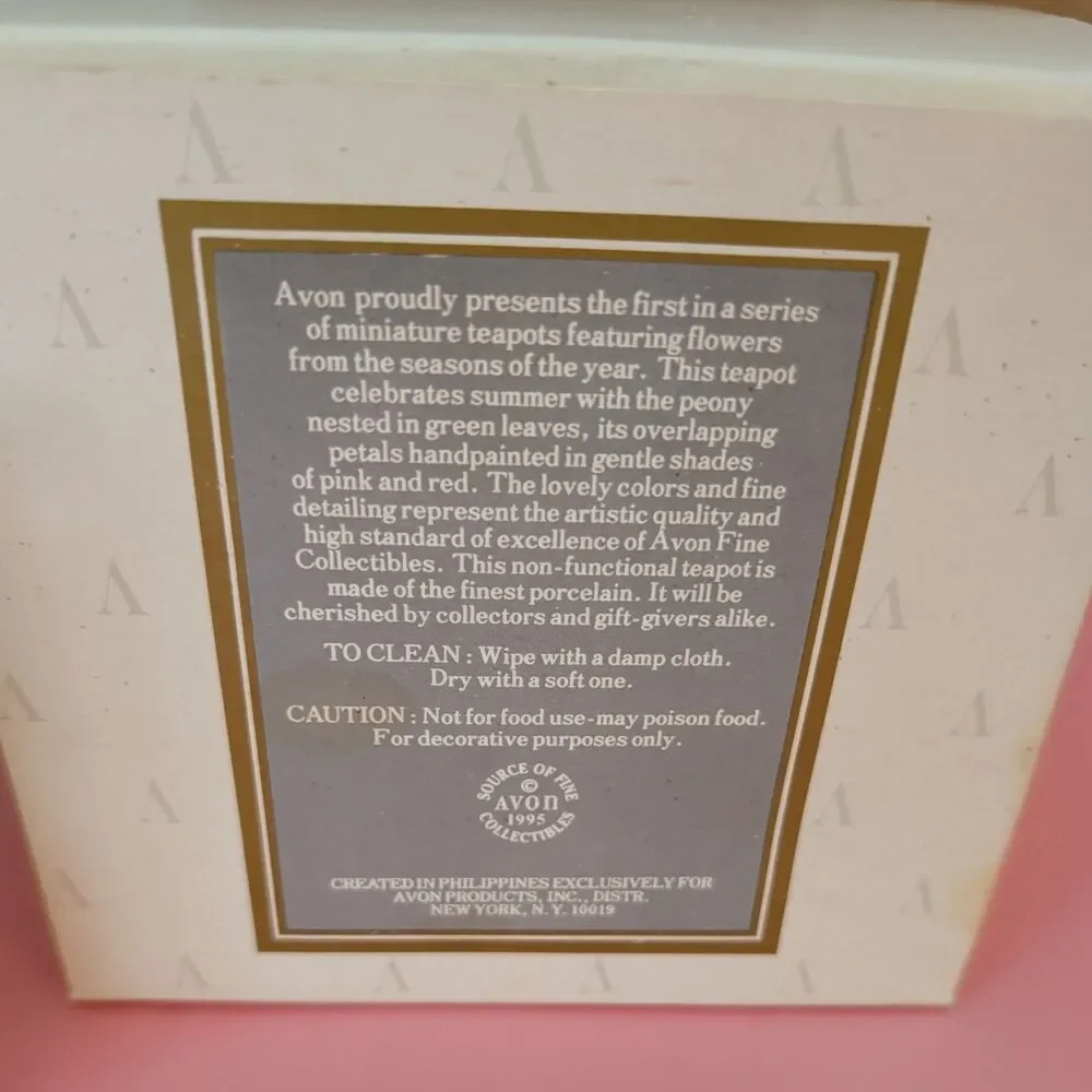 Avon Fine Collectibles Season’s Treasures Miniature Teapot Collection “Peony”
